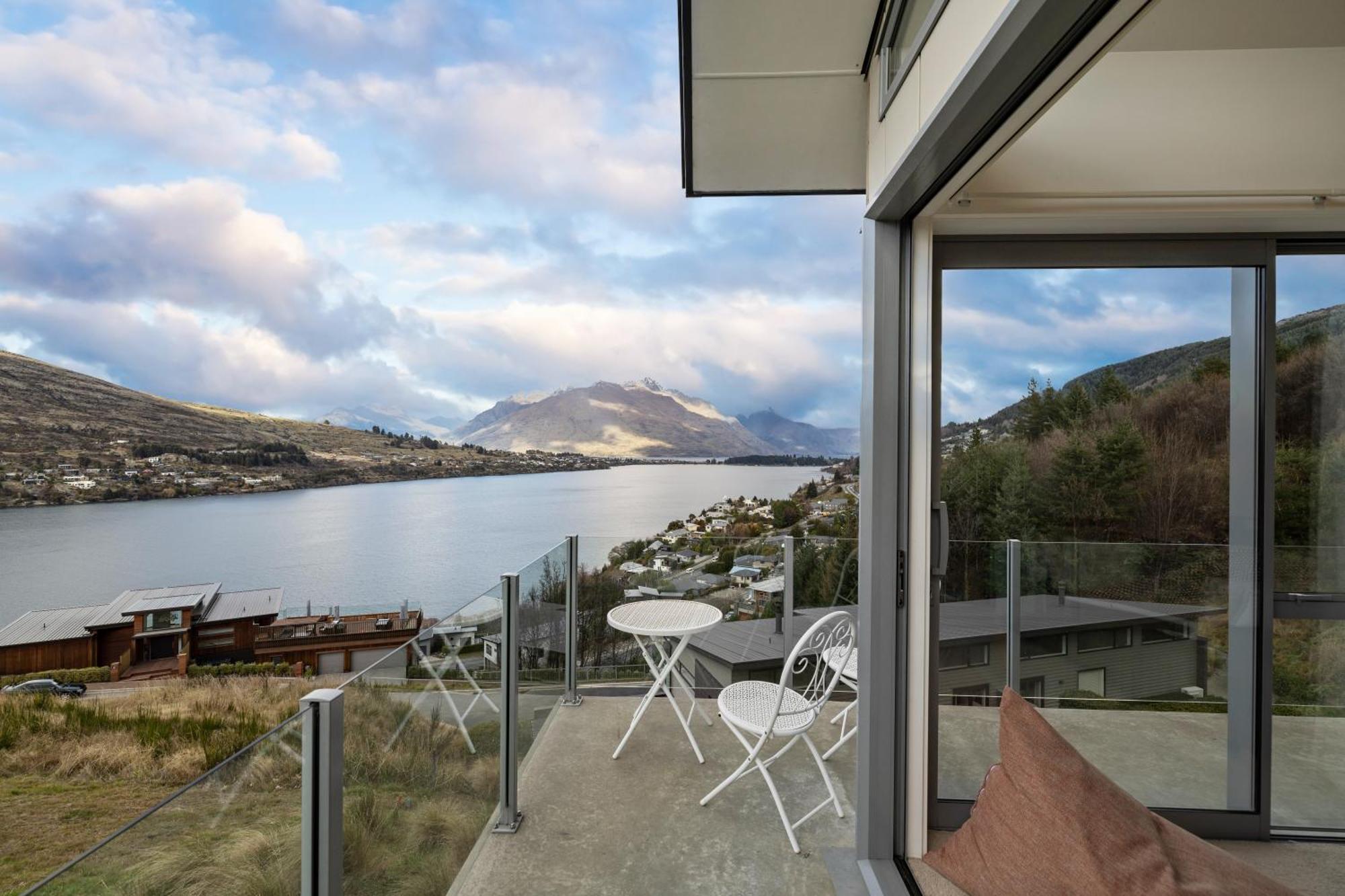 Luxury Away - Summit View Villa Queenstown Buitenkant foto